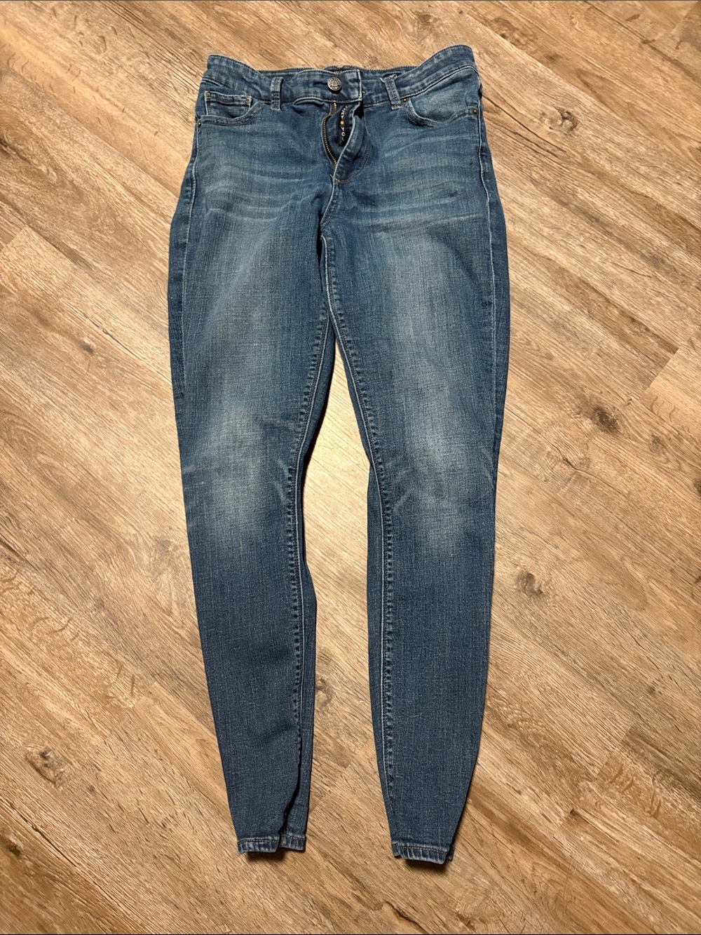 Lucky Brand Faded Blue Skinny Jeans